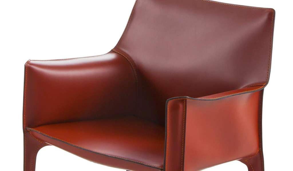 Cab 413 Cowhide chair by Mario Bellini | Cassina