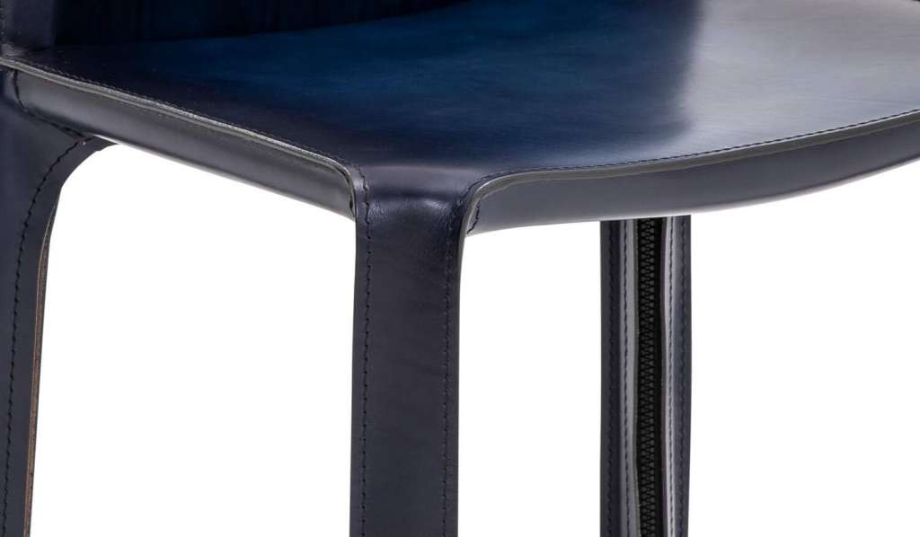 Cab 412 Chair by Mario Bellini | Cassina